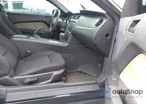 2011 Ford Mustang V6 from USA, damaged, VIN 1ZVBP8AM1B5170116